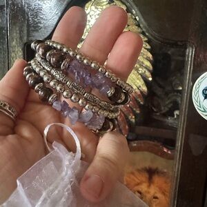 Memory wire wood and purple stone bracelet